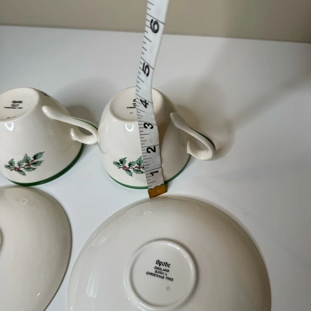 2 Spode Christmas Tree Tea Cup and Saucer Made in England